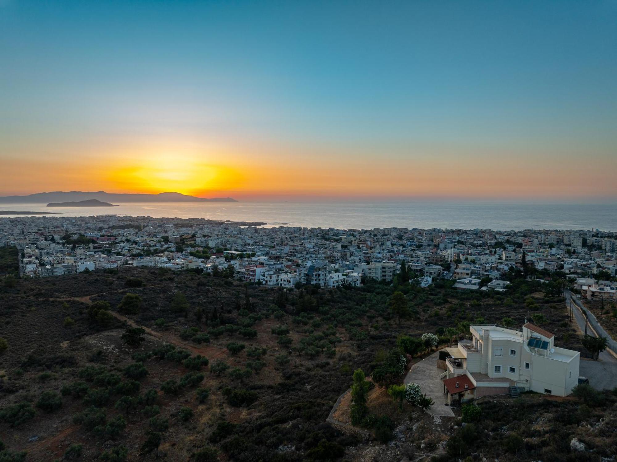 Karmilos hill villa La Canea Exterior foto